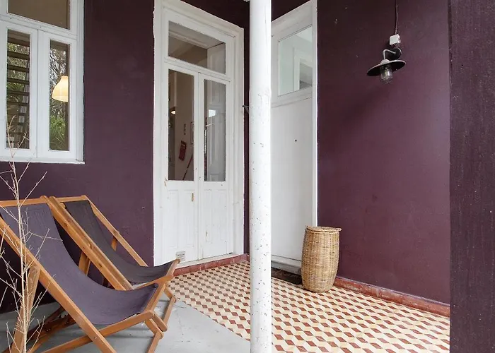 Apartment Pompeu Art Nouveau *